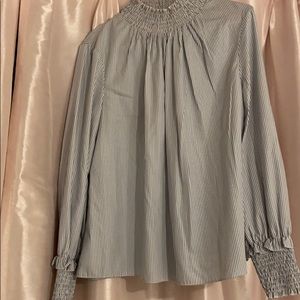 English Factory size M mocked neck and wrist